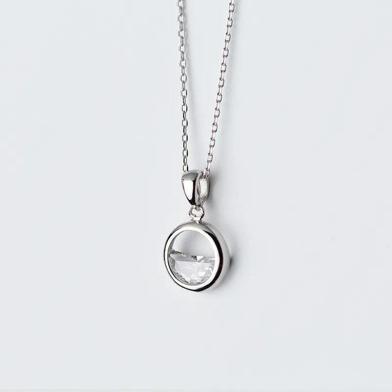 Stone circle - Elegant sterling silver pendant necklace - Sereni Femme