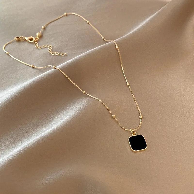 Hyfad - Minimalist Square Pendant Chain - Sereni Femme