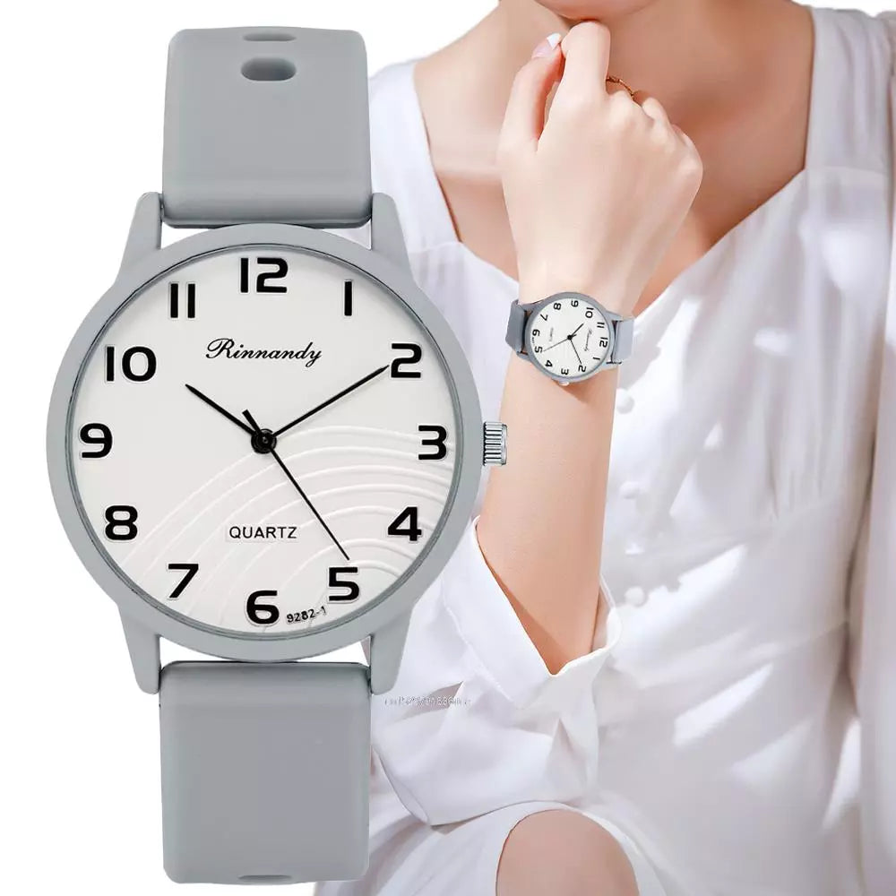 SimpleStyle - Women's Quartz Watch - Sereni Femme