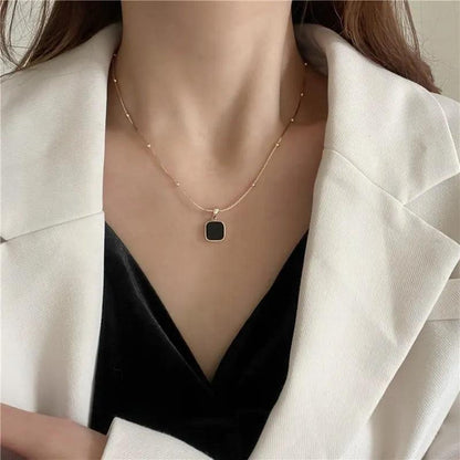 Hyfad - Minimalist Square Pendant Chain - Sereni Femme